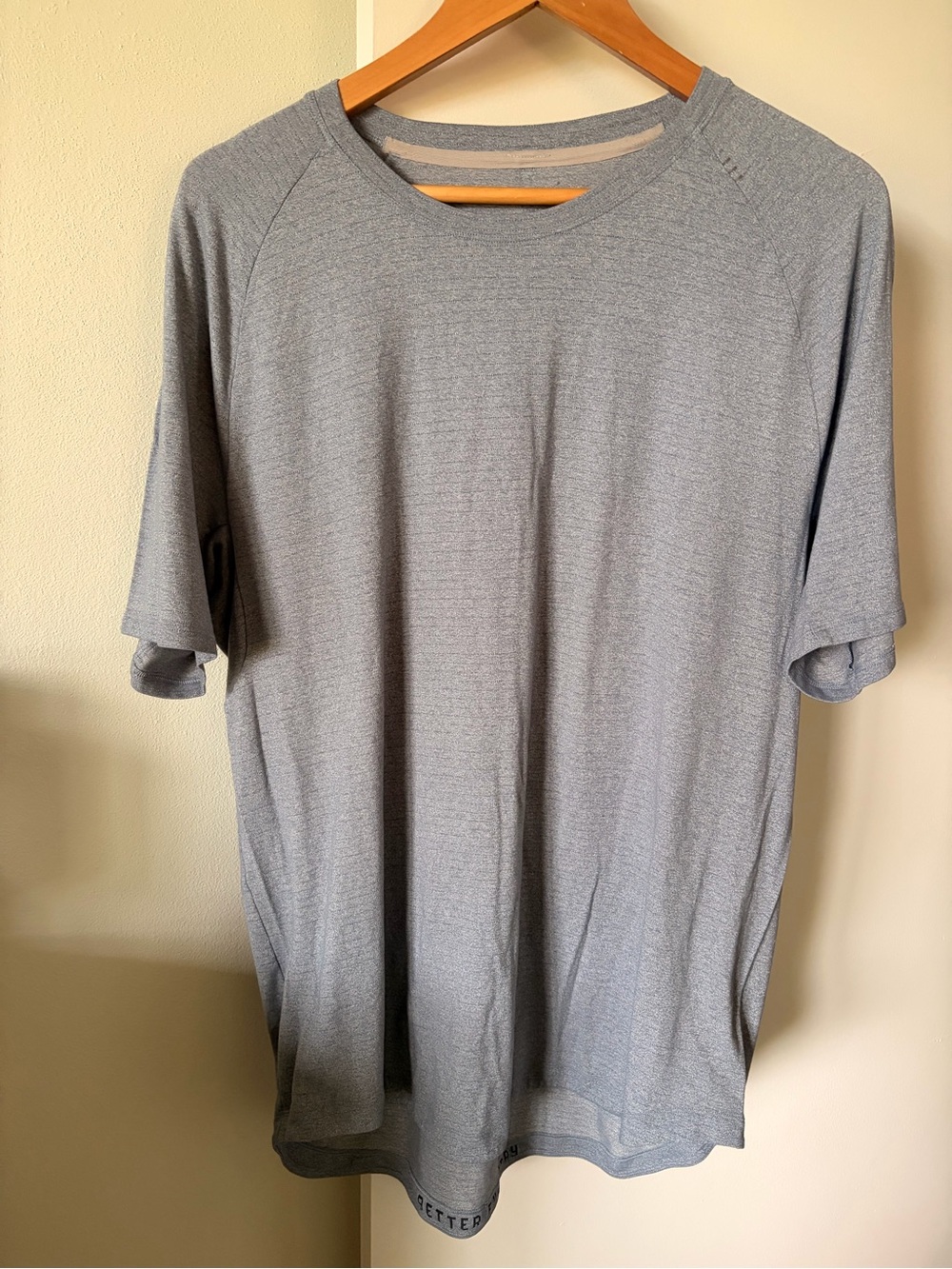 Lululemon Drysense Better Every Day Shirt Men’s XL Blue Gray Athletic